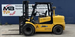 Élévateur 4,5 tonnes À louer Nord Charente